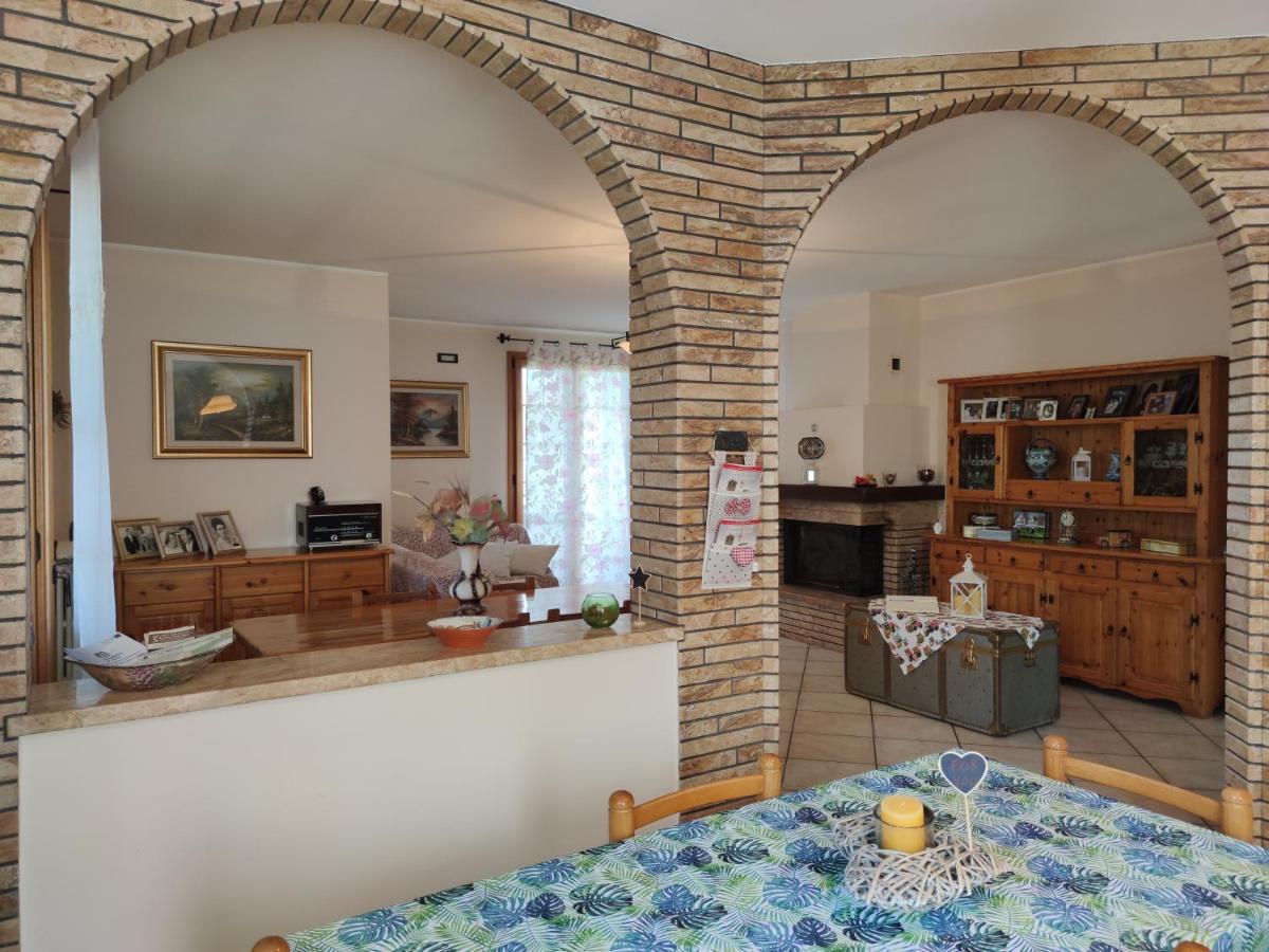 Апартаменти Relax In Collina A Due Passi Dal Mare Torriana Екстер'єр фото