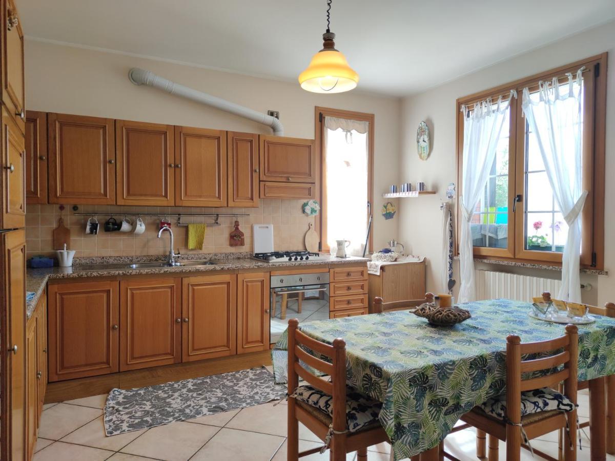Апартаменти Relax In Collina A Due Passi Dal Mare Torriana Екстер'єр фото