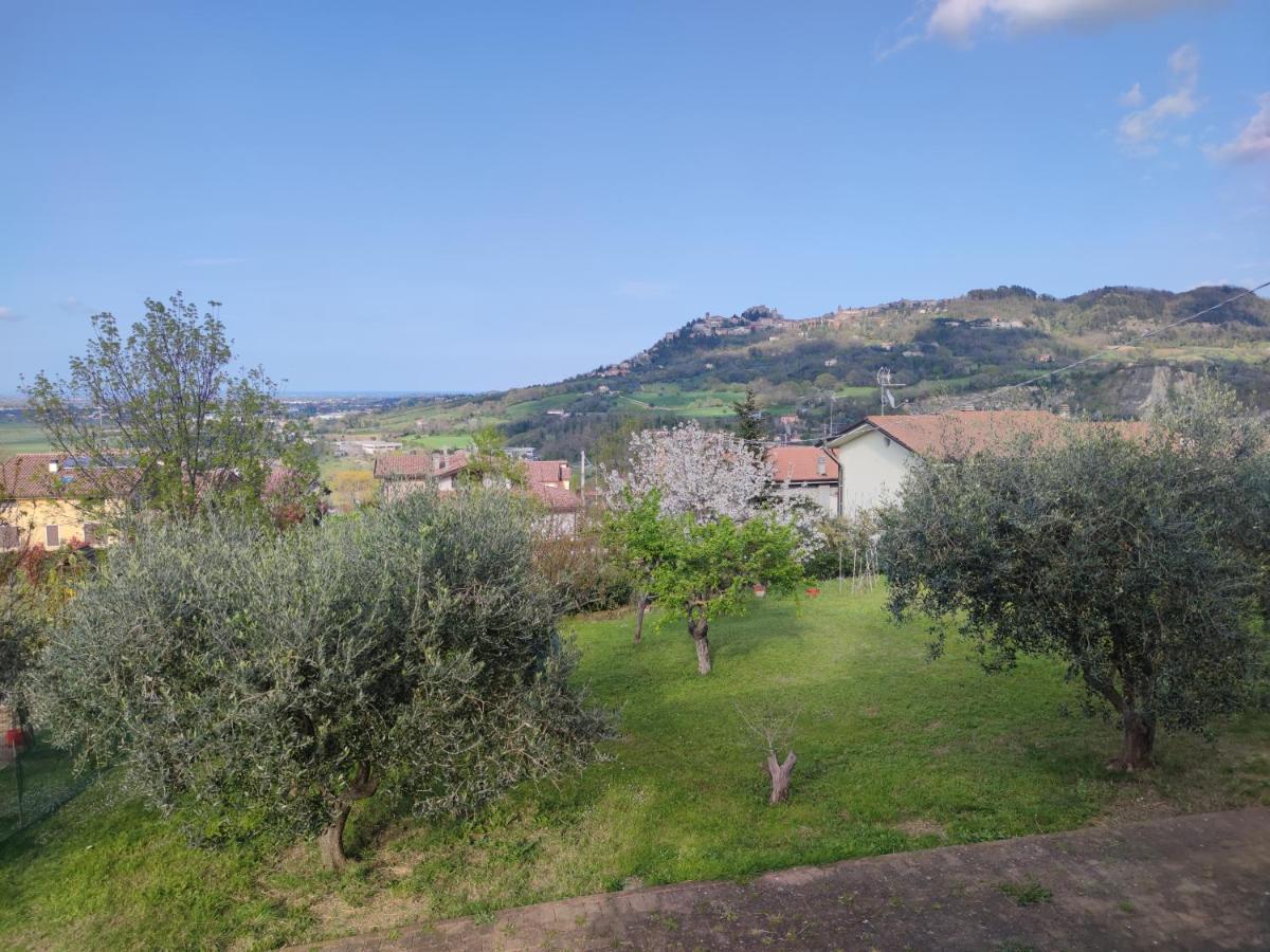 Апартаменти Relax In Collina A Due Passi Dal Mare Torriana Екстер'єр фото