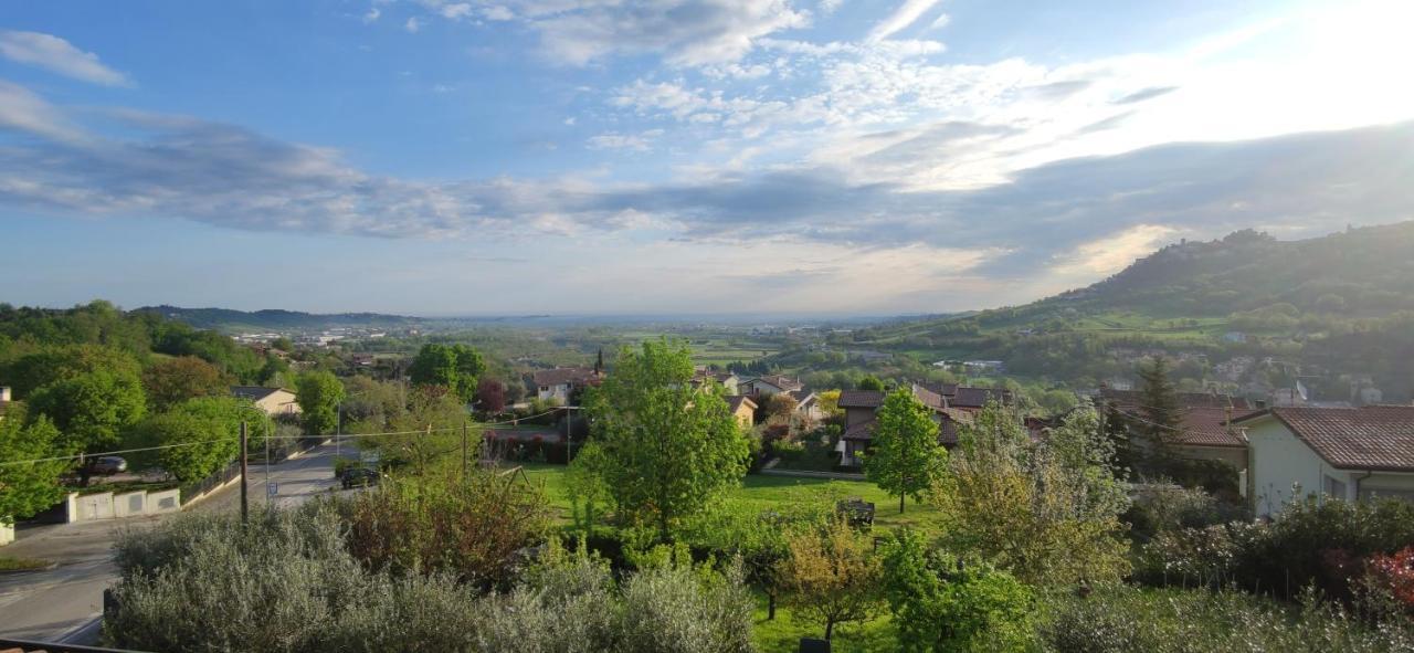 Апартаменти Relax In Collina A Due Passi Dal Mare Torriana Екстер'єр фото